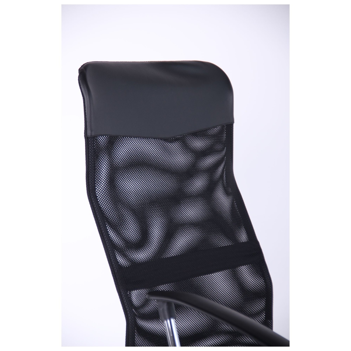 Крісло Ultra Хром сидіння А-1/спинка Сітка чорна, вставка Скаден чорний 210149 Altek mebli